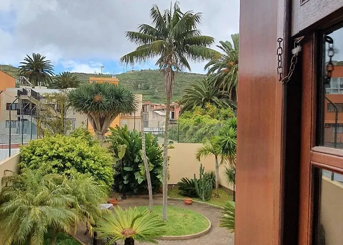 Espectacular Casa Con Jardin 