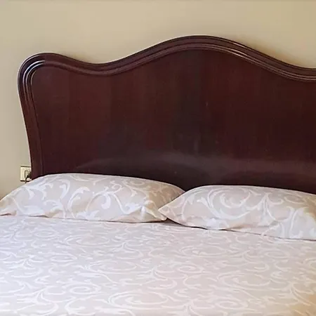 Espectacular Casa Con Jardin 