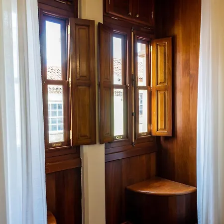 Espectacular Casa Con Jardin 