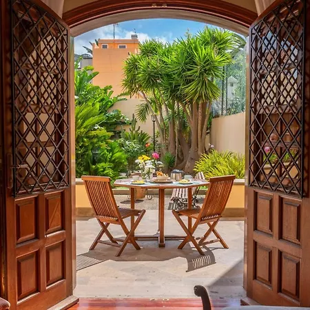 Espectacular Casa Con Jardin 