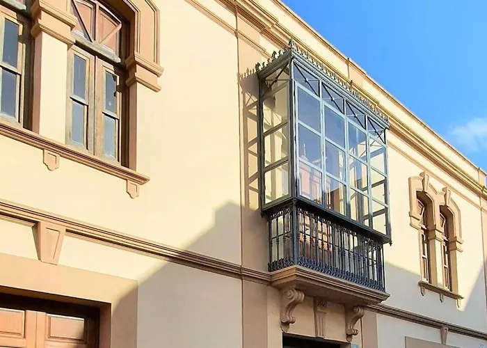 Espectacular Casa Con Jardin 