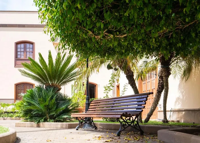 Espectacular Casa Con Jardin 